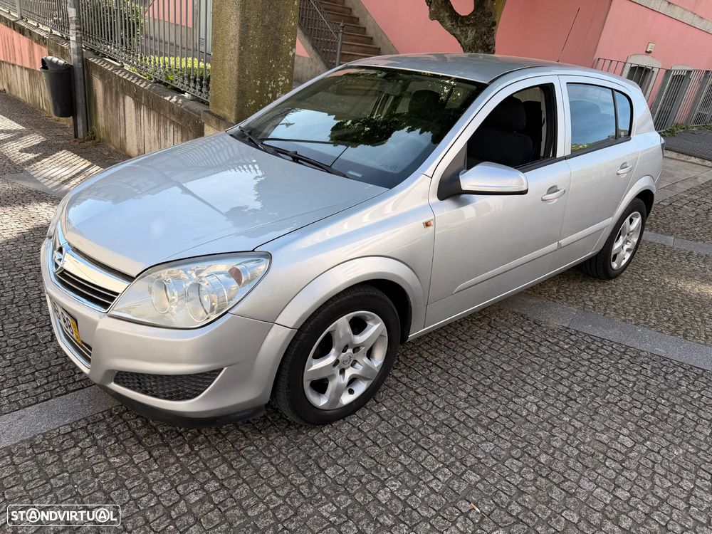 Opel Astra 1.3 CDTI Elegance - 1