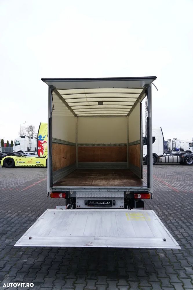 Renault MASTER / CONTAINER / LIFT / MASĂ NETĂ: 3500 KG / 2020 - 17