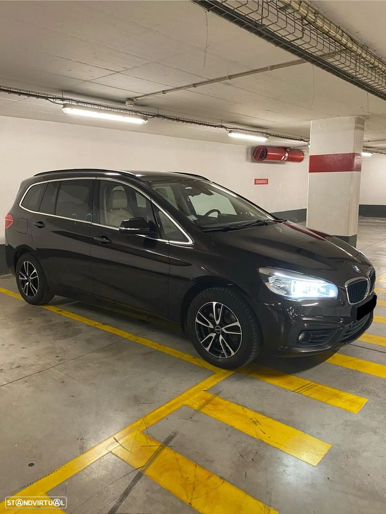 BMW 218 Gran Tourer d Line Luxury - 2