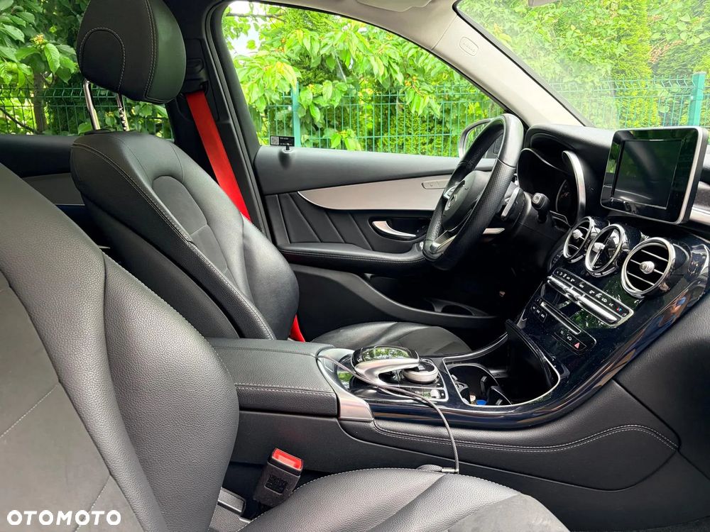 Mercedes-Benz GLC 250 4-Matic - 6