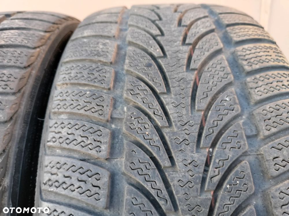 OPONY ZIMOWE NOKIAN WR 235 35 R19 87V NO - 2