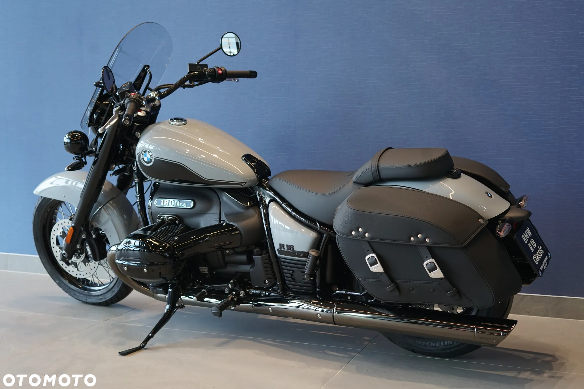 BMW R - 9