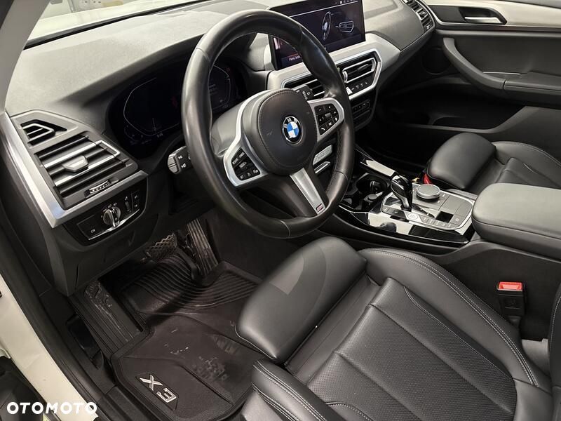 BMW X3 xDrive20d mHEV - 11