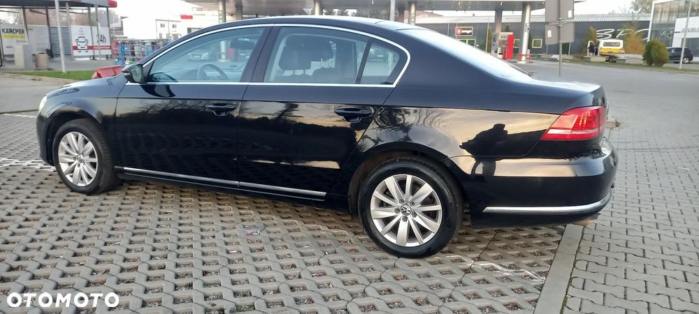 Volkswagen Passat 2.0 TDI DPF Sportline - 7