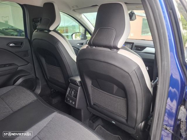 Renault Captur 1.0 TCe Exclusive - 37