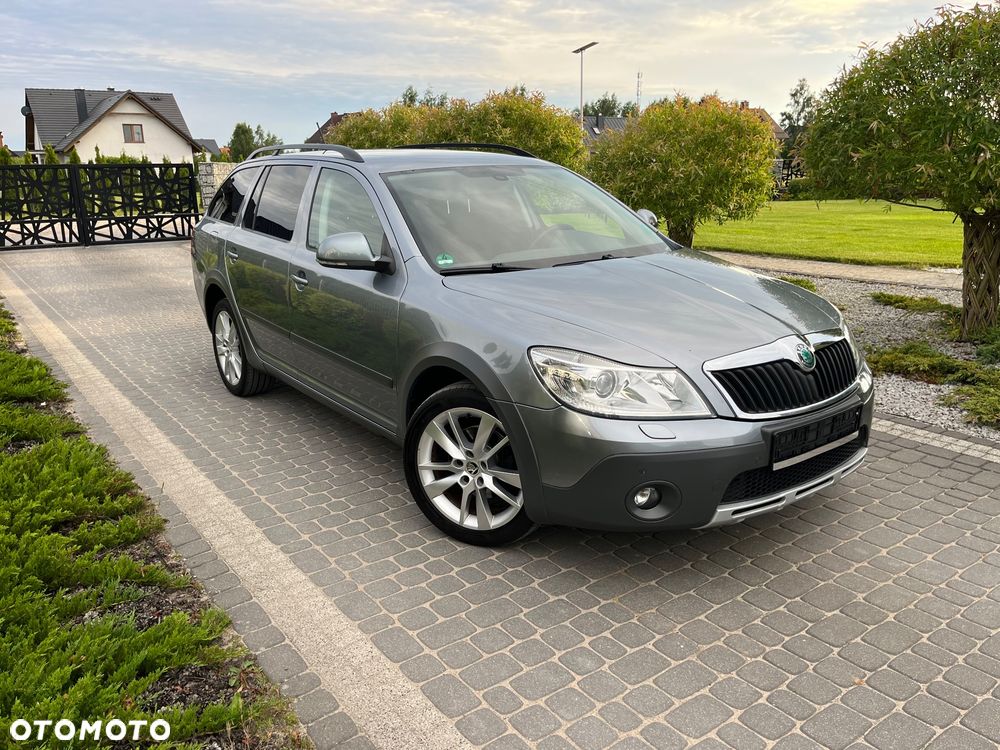 Skoda Octavia 2.0 TDI DPF Scout 4x4 - 2