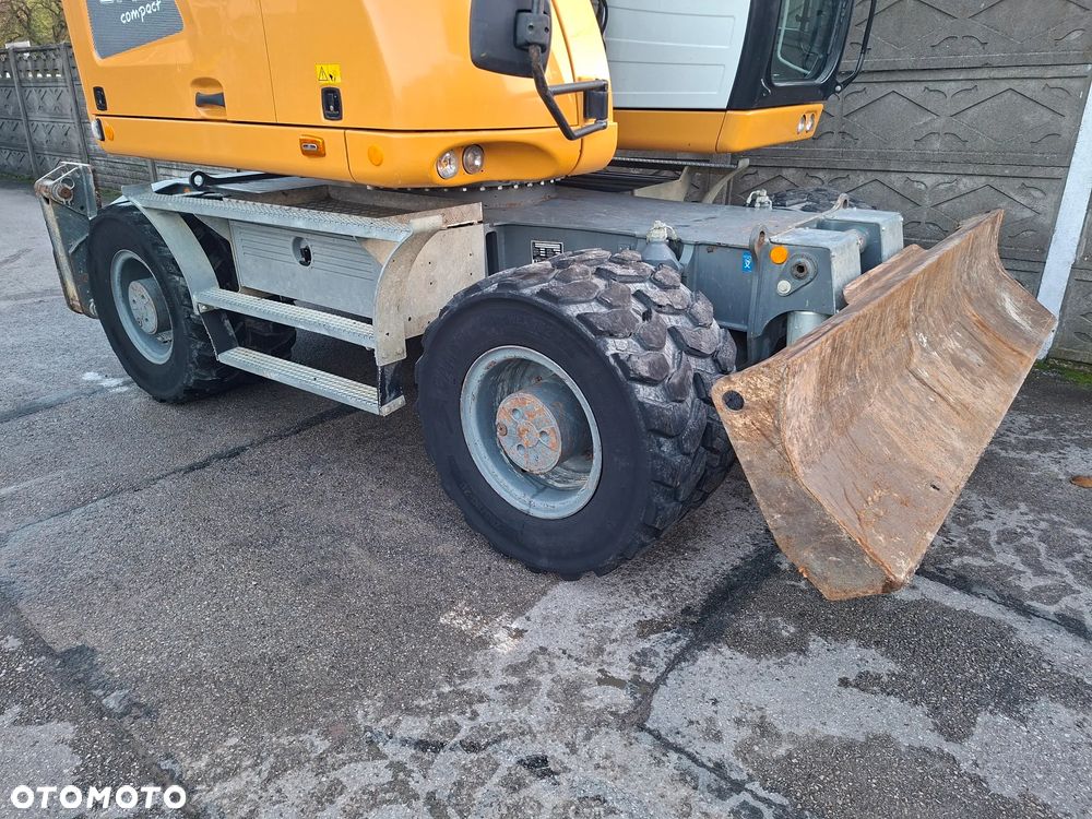 Liebherr A 914 compact Rototilt - 26