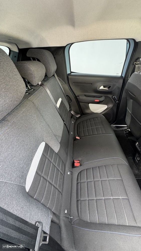Citroën e-C3 44 kWh You Pack Plus - 38
