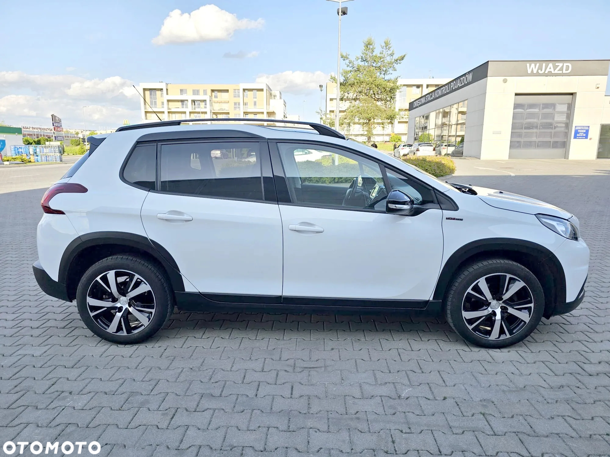 Peugeot 2008 BlueHDi FAP 120 STOP & START GT-Line Edition - 6