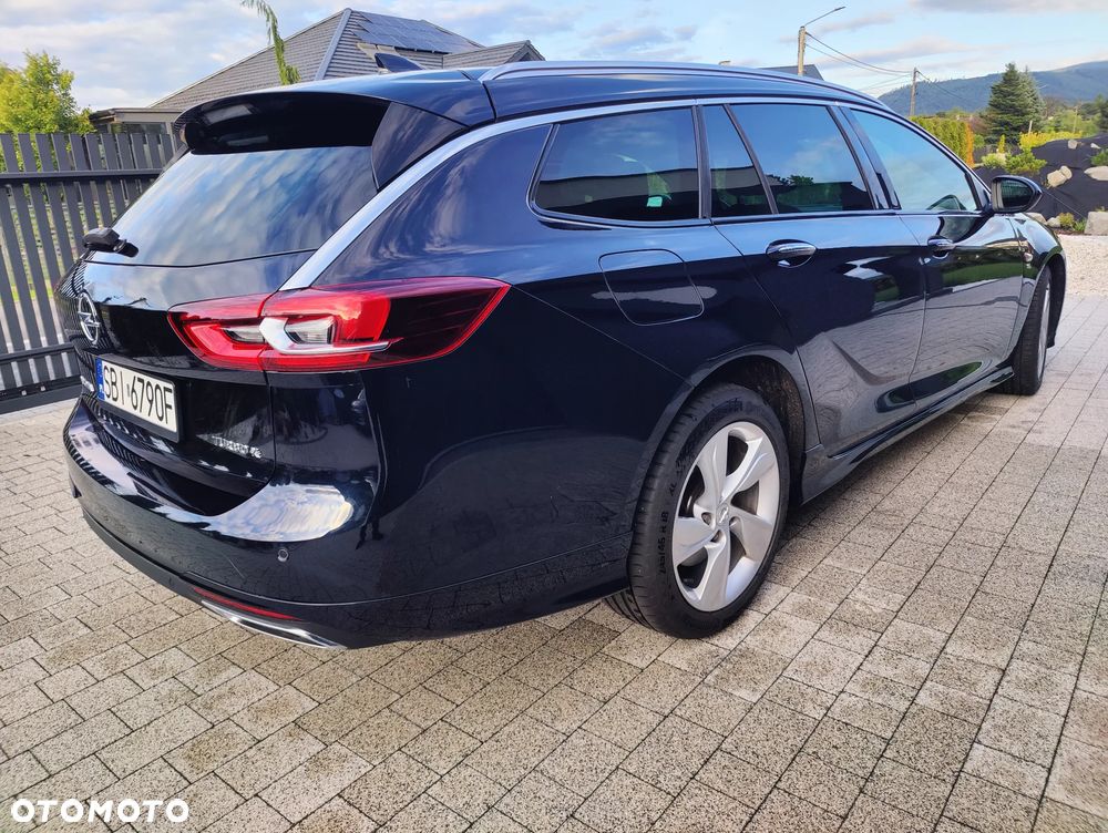 Opel Insignia 2.0 T 4x4 Innovation S&S - 9