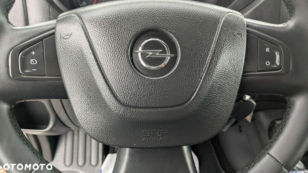 Opel Movano - 27