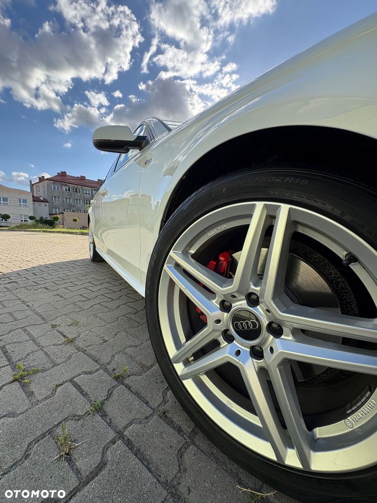 Audi A4 Avant - 14