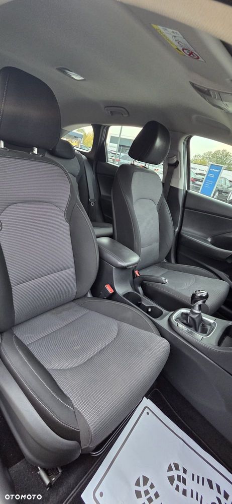Hyundai i30 1.0 T-GDI Classic + - 19