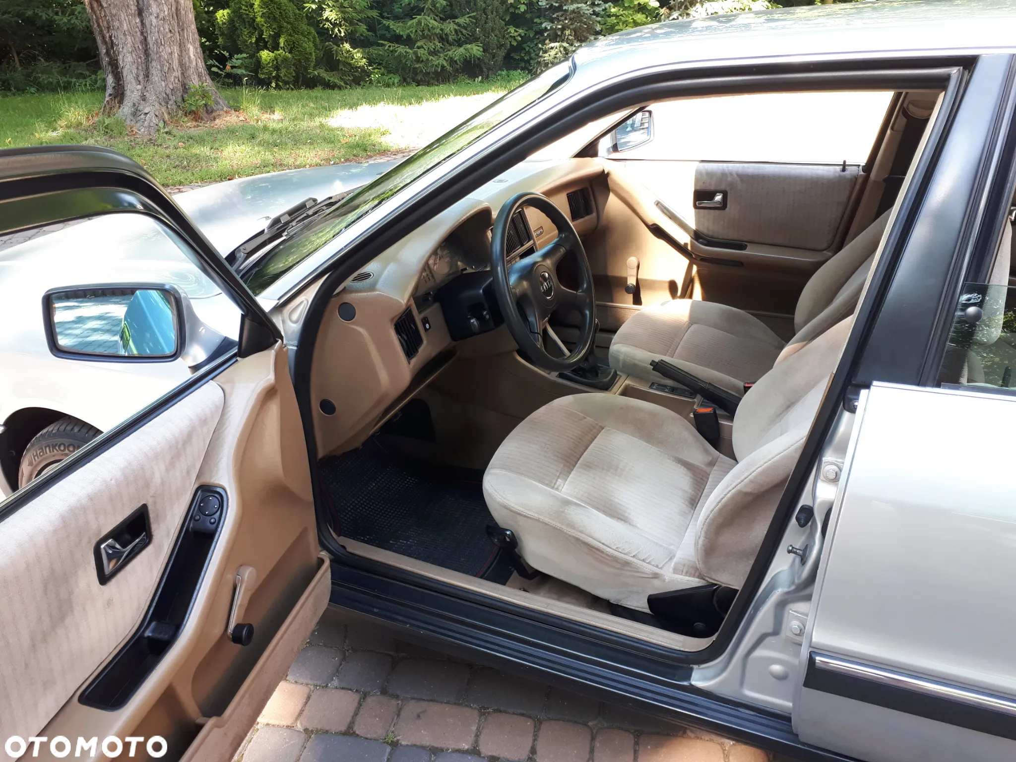 Audi 90 2.0 - 17