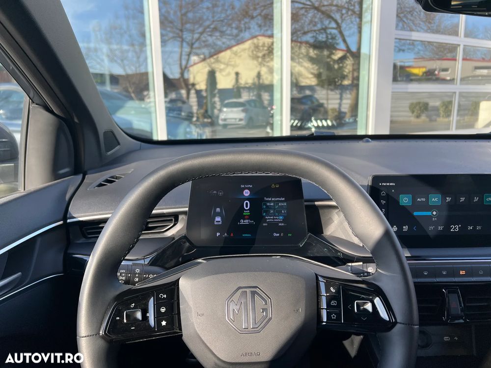 MG MG3 1.5 T GDI HEV Exclusive - 28