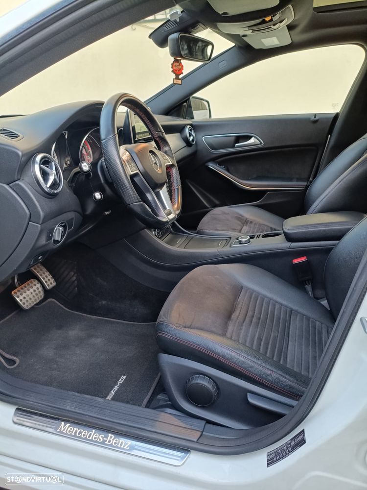 Mercedes-Benz CLA 220 CDI 7G-DCT AMG Line - 28