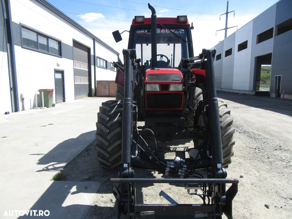 Case IH 4240 cu incarcator frontal - 11