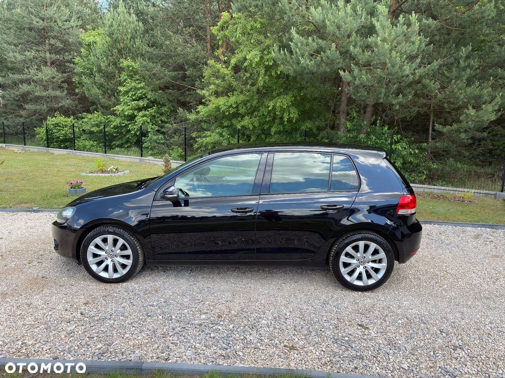 Volkswagen Golf - 8