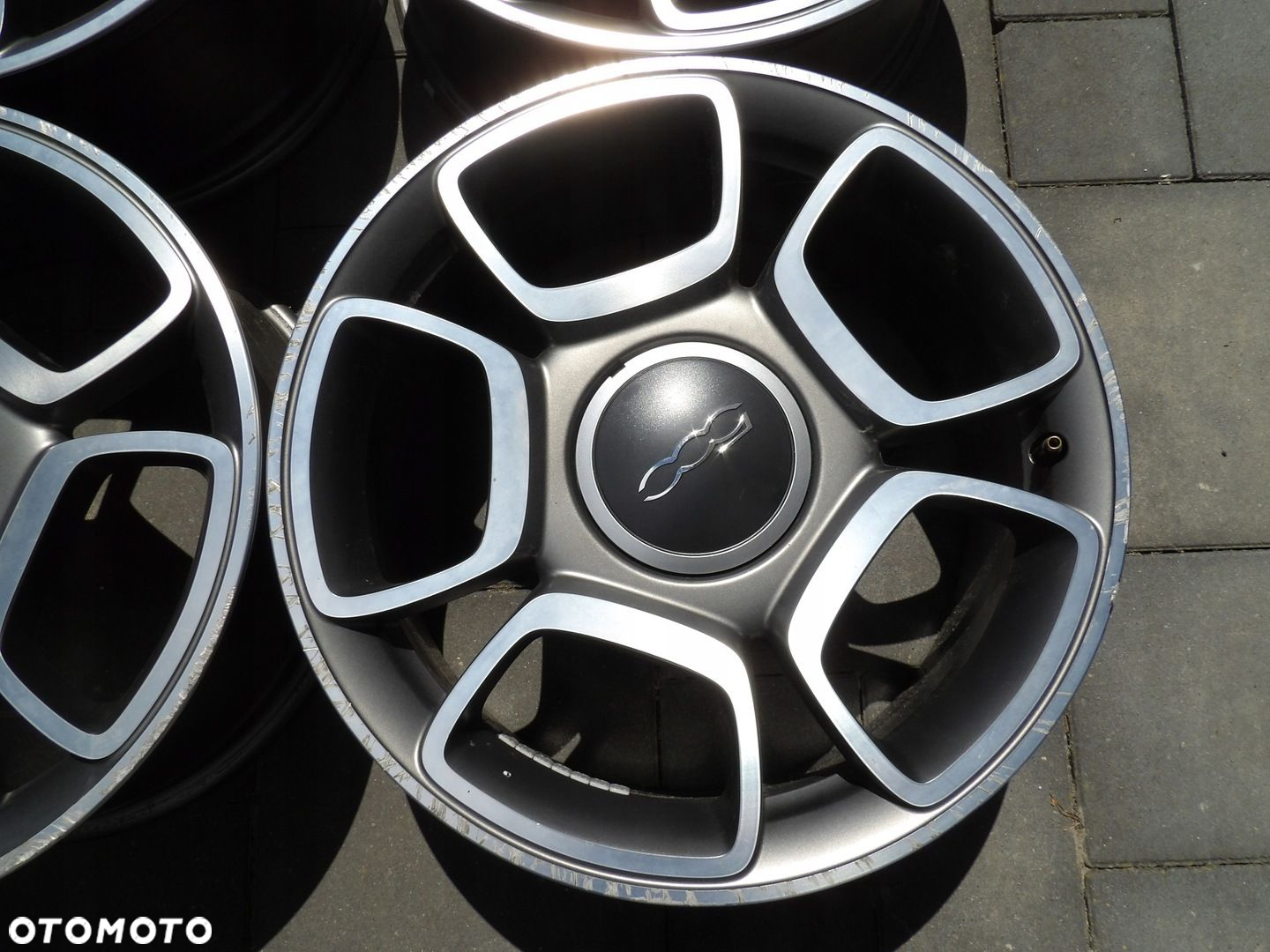 ALUFELGI ORYGINAŁ 17 FIAT 500 4X98 - 2