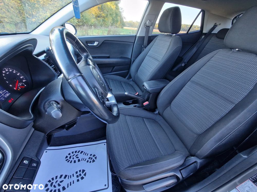 Kia Stonic - 17