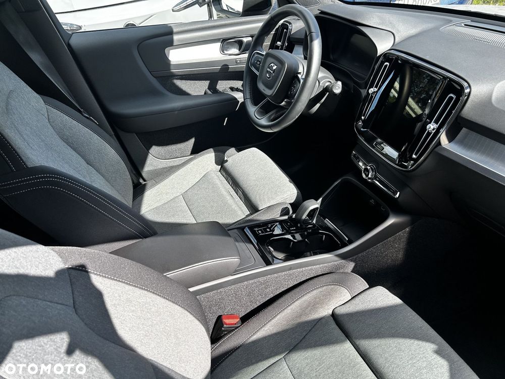 Volvo XC 40 - 11