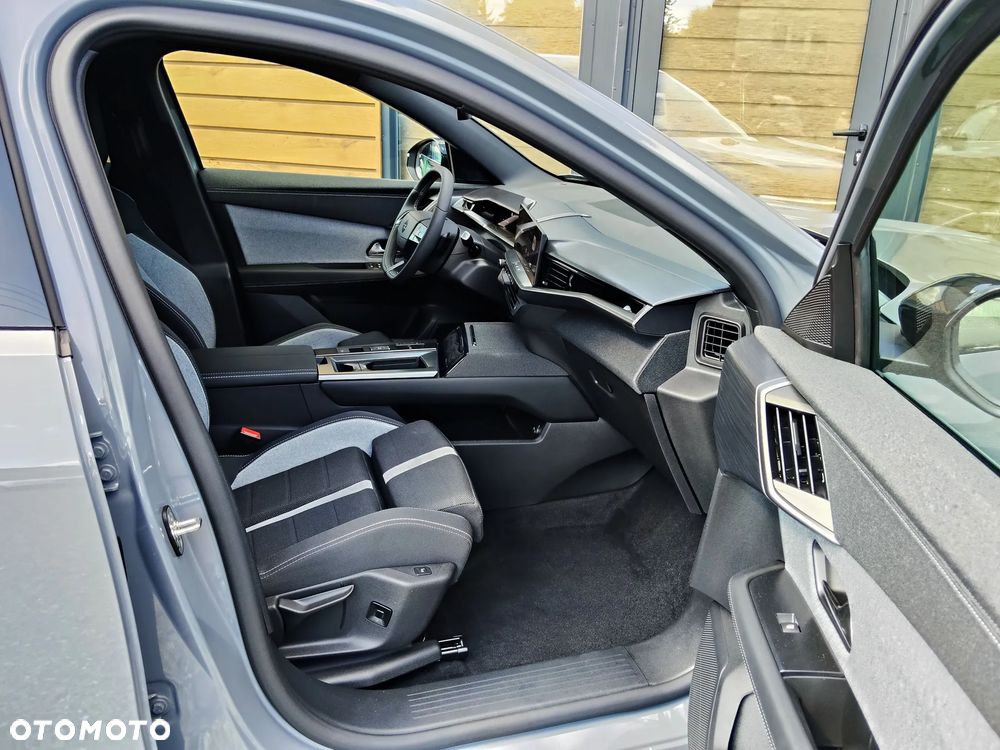 Opel Grandland 1.2 T mHEV GS Light S&S eDTC6 - 25