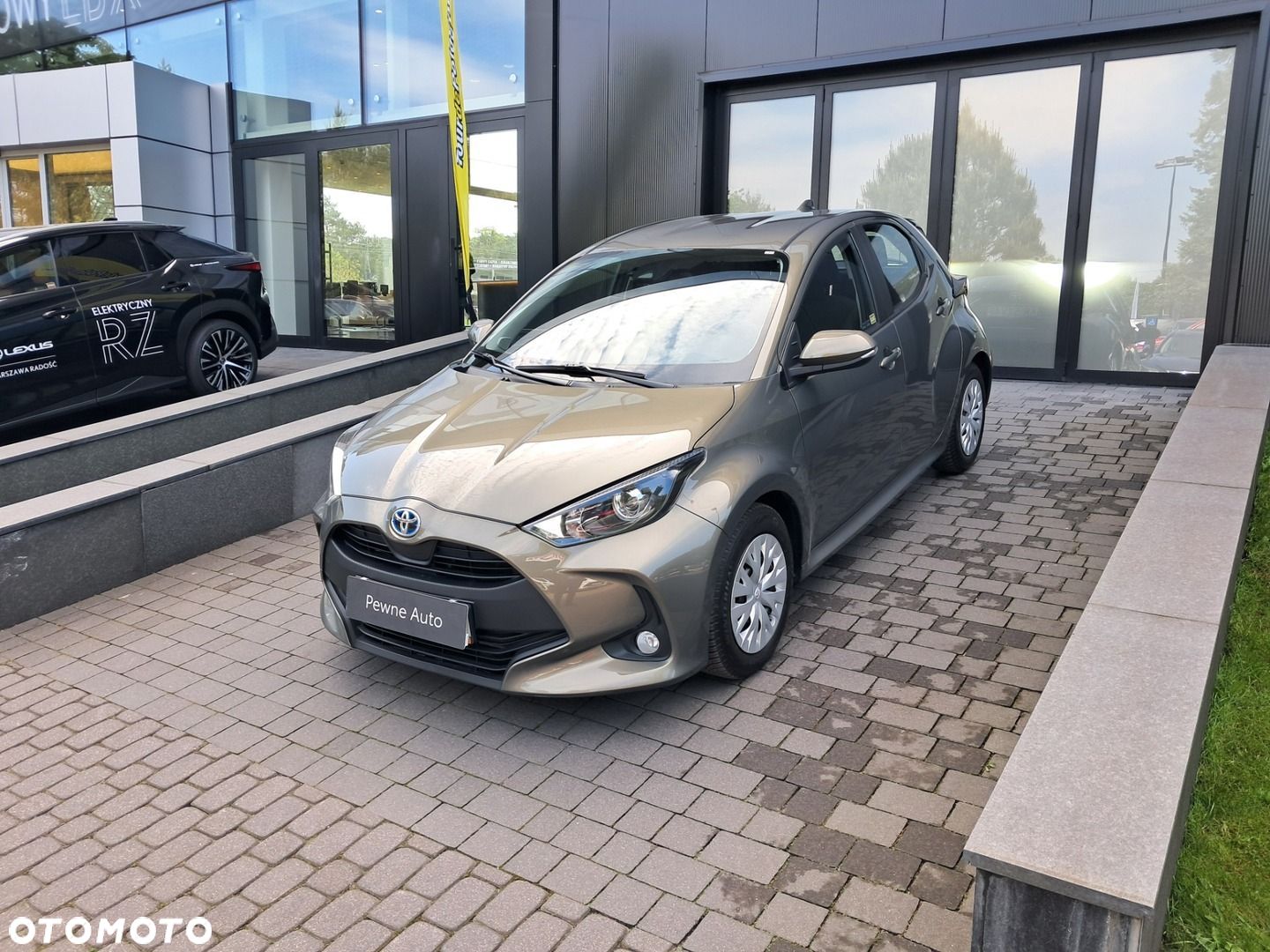 Toyota Yaris - 1
