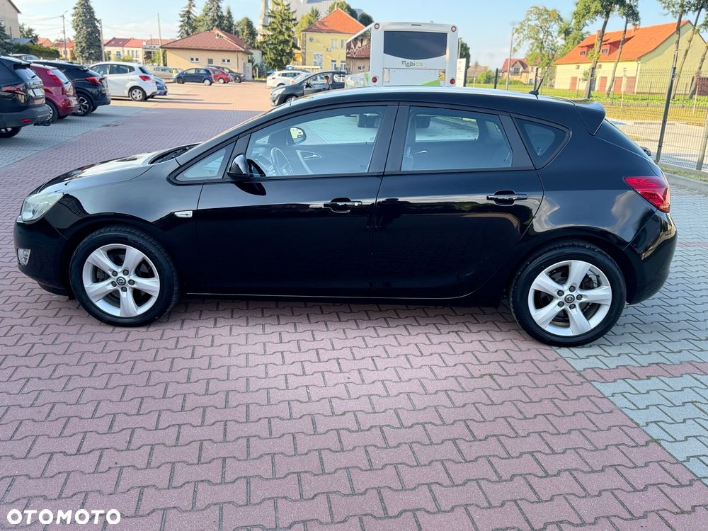 Opel Astra - 3