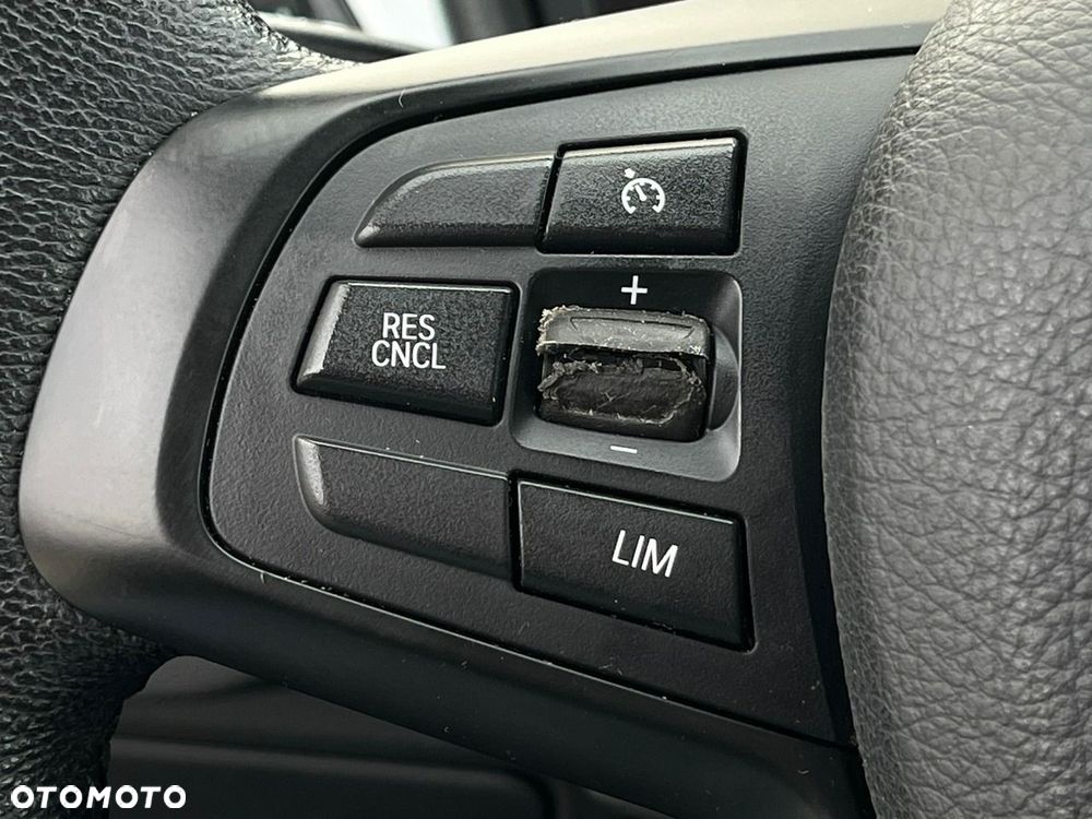 BMW X1 xDrive25e Advantage - 21