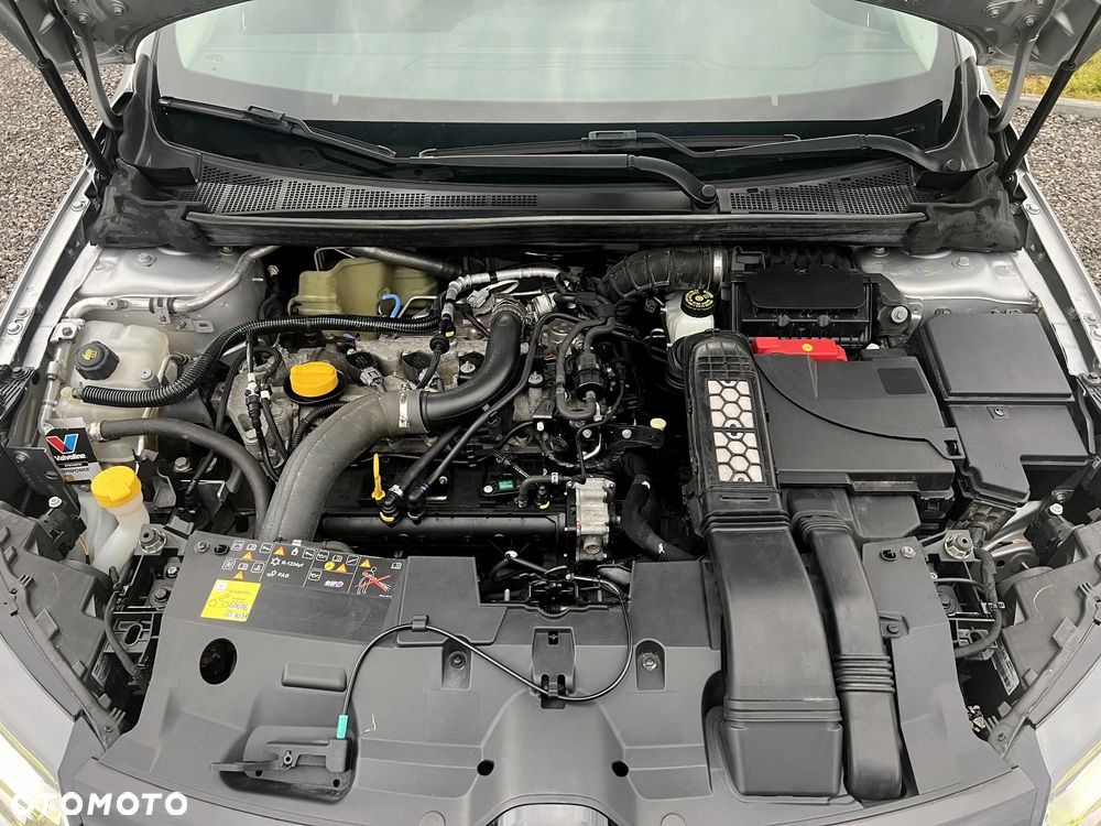 Renault Megane ENERGY TCe 130 Start & Stop LIMITED - 26
