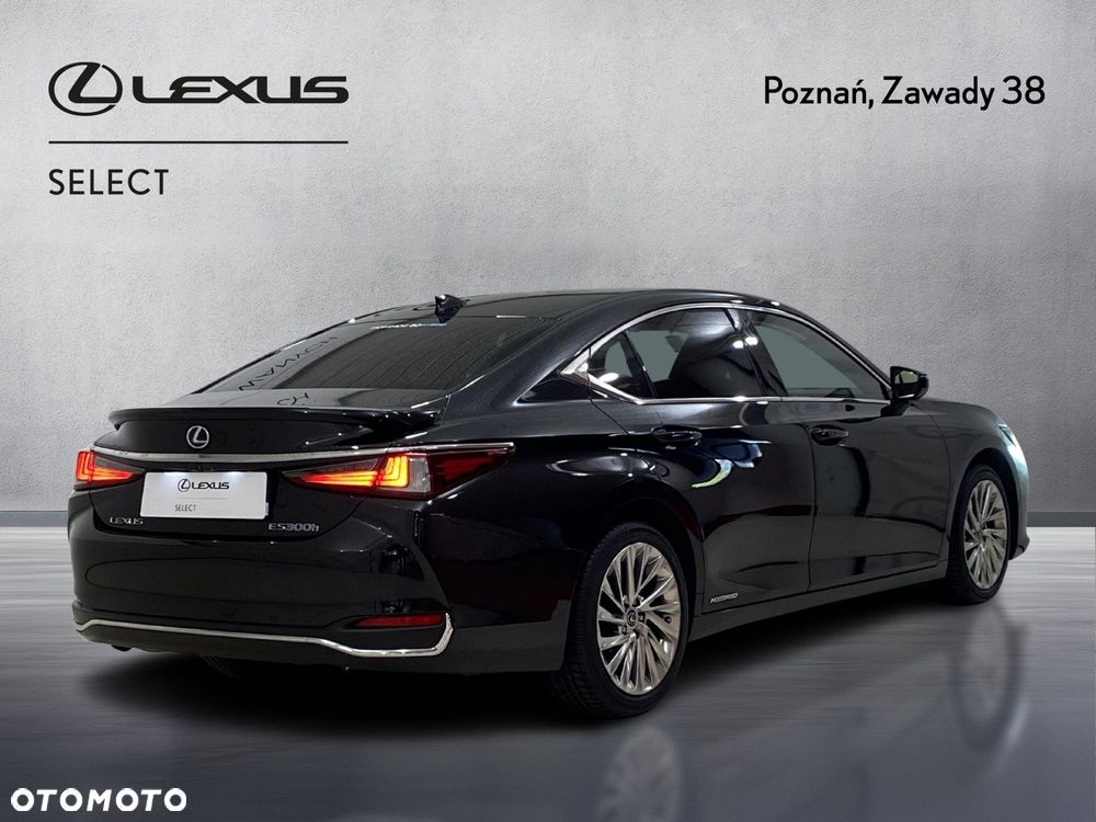 Lexus ES 300h Omotenashi - 2