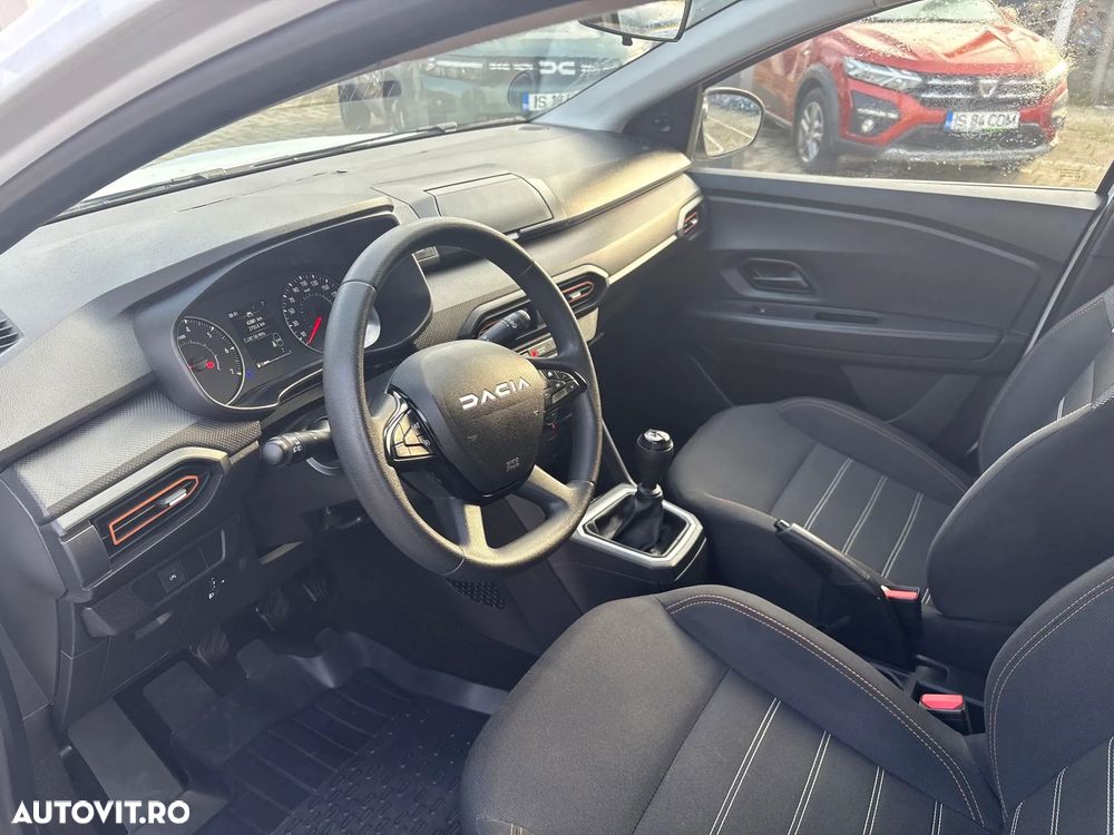 Dacia Sandero ECO-G 100 MT5 Expression - 10
