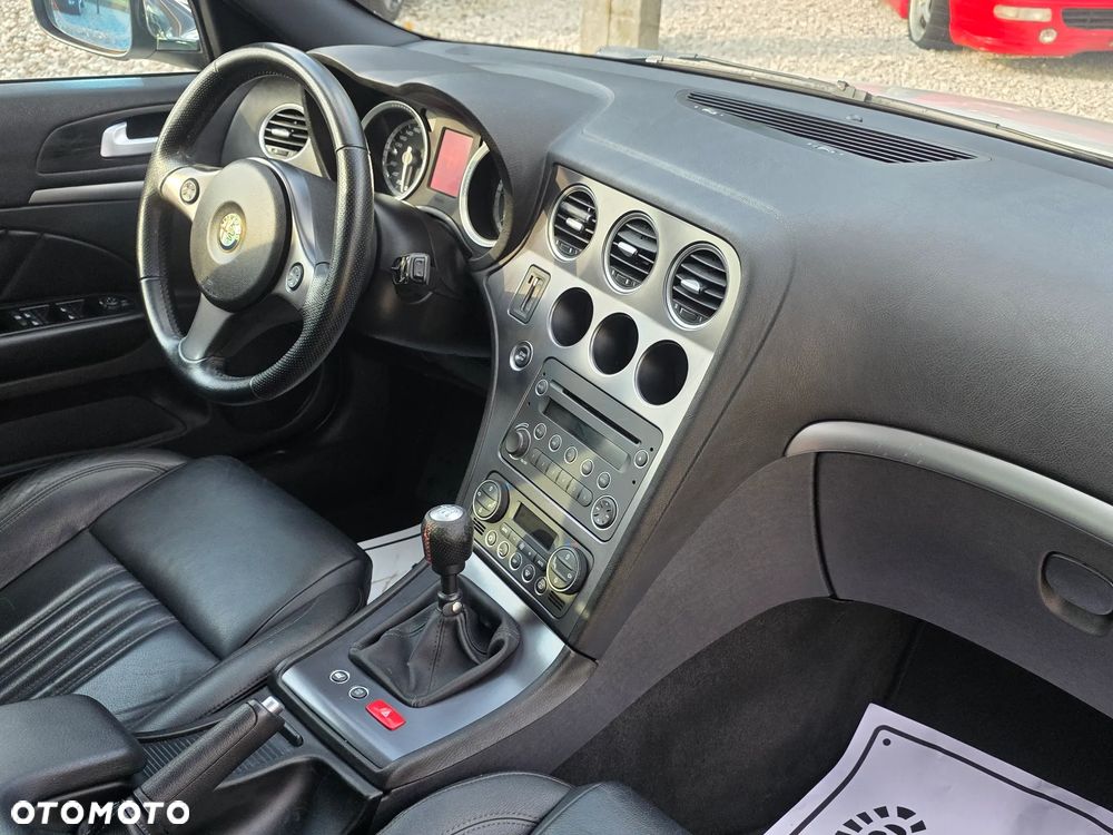 Alfa Romeo 159 - 24