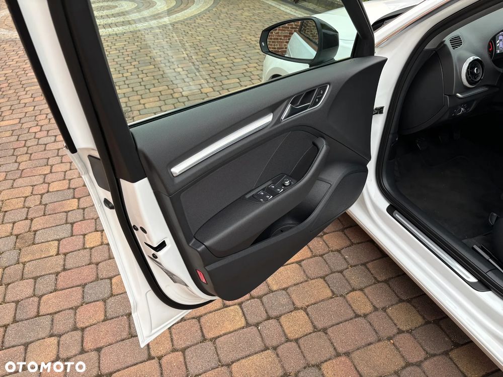 Audi A3 Sportback 2.0 TDI quattro sport - 24