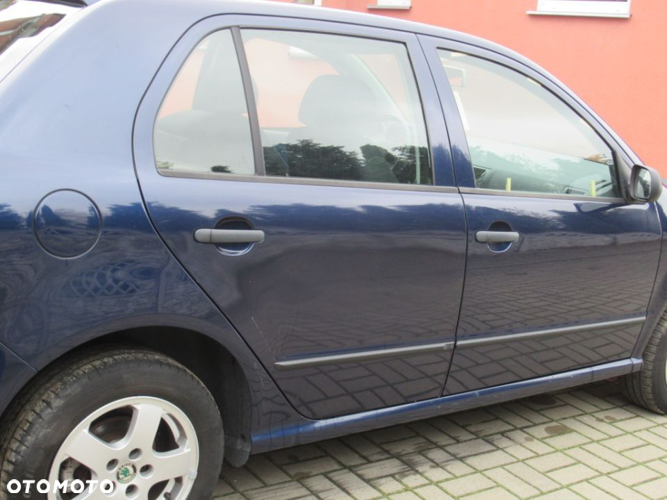 DRZWI TYŁ TYLNE PRAWE SKODA FABIA 1 I HATCHBACK 9460 - 2