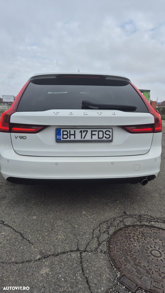 Volvo V90 D3 Momentum - 4