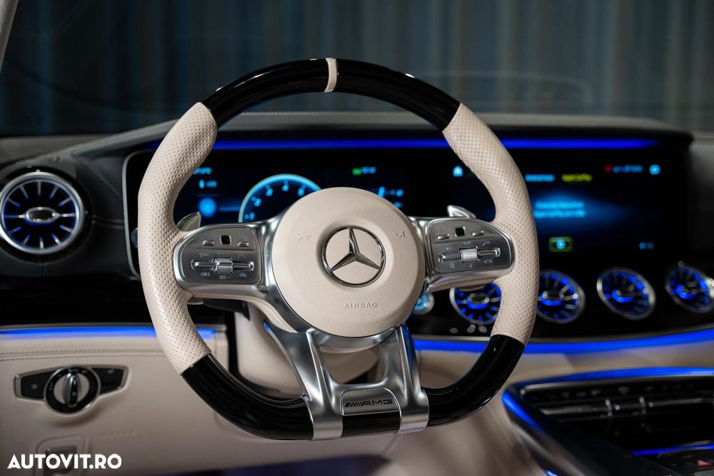 Mercedes-Benz AMG GT 4-door Coupe - 25