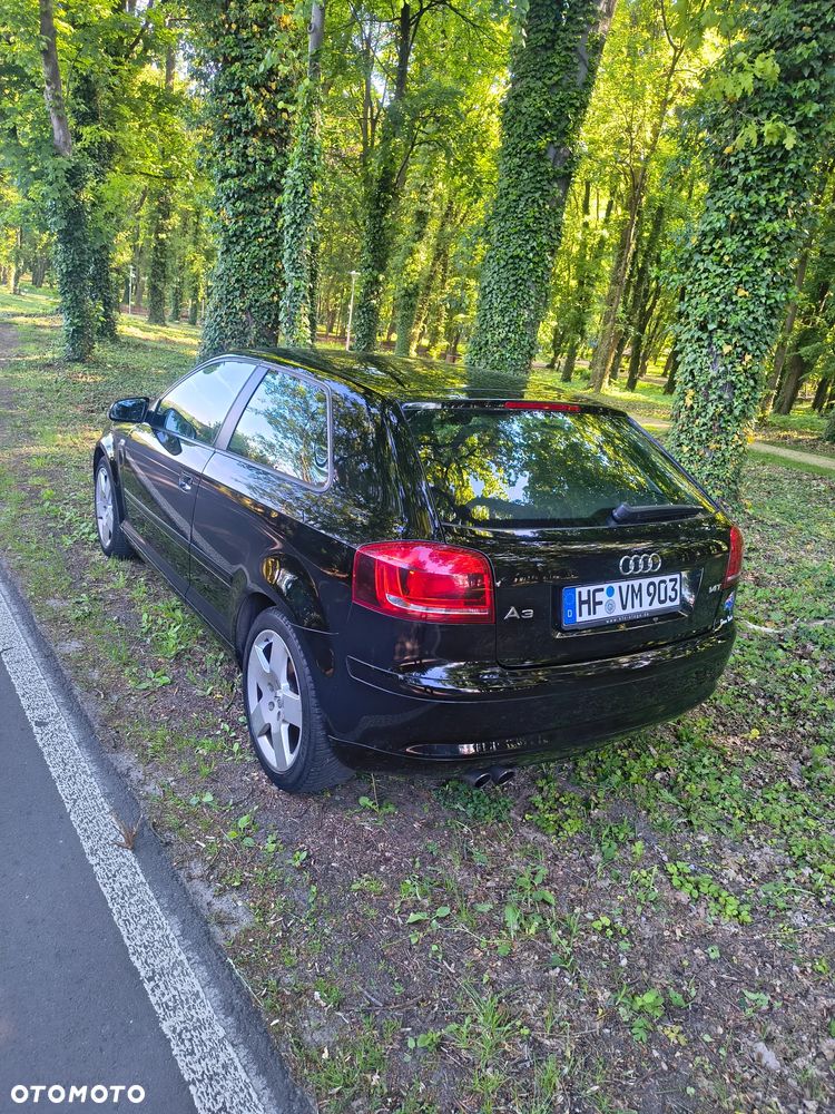 Audi A3 3-drzwiowe 1.4 TFSI Ambition - 3