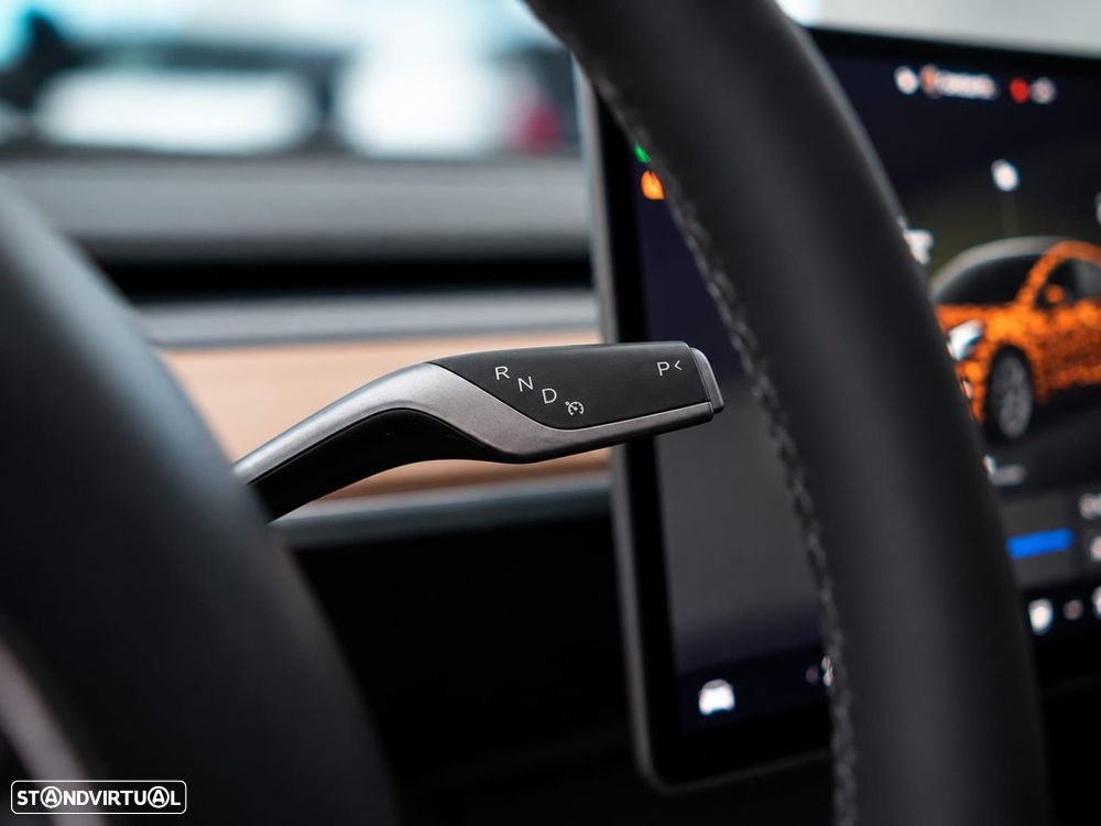 Tesla Model 3 Long-Range Dual Motor AWD - 14