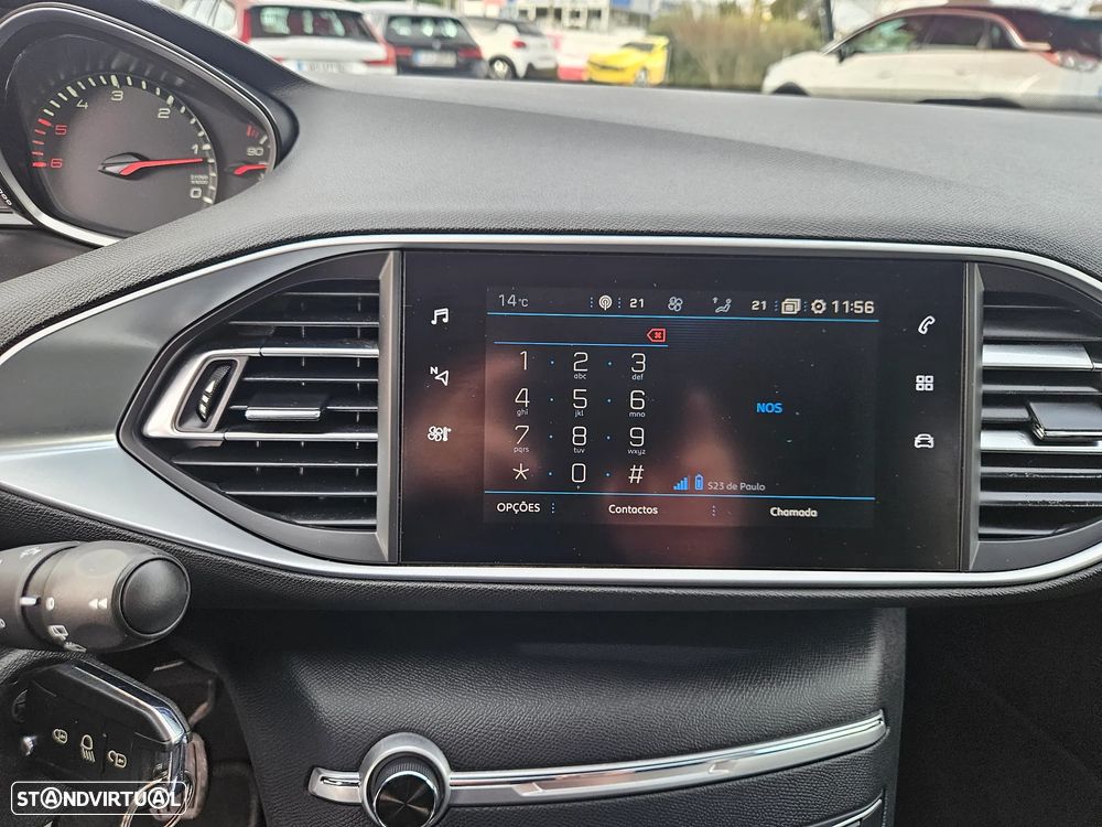 Peugeot 308 SW 1.5 BlueHDi Style - 22