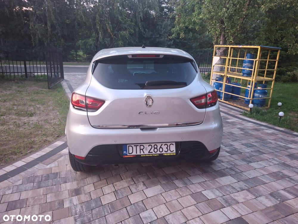 Renault Clio 1.2 16V 75 Limited - 4