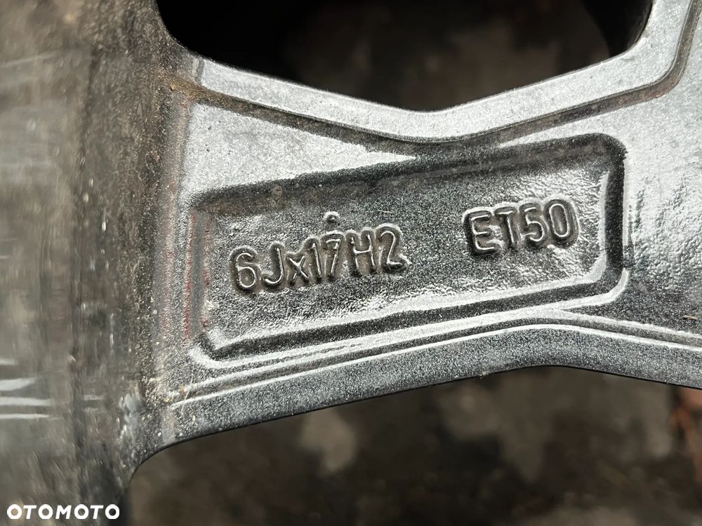 Felga VW Caddy 5x112 2K5601025F 6J 17 ET 50 - 4