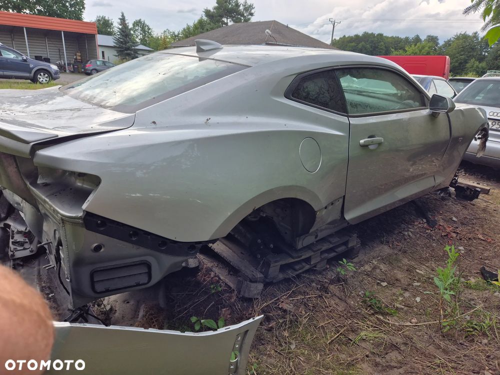 Chevrolet Camaro - 2
