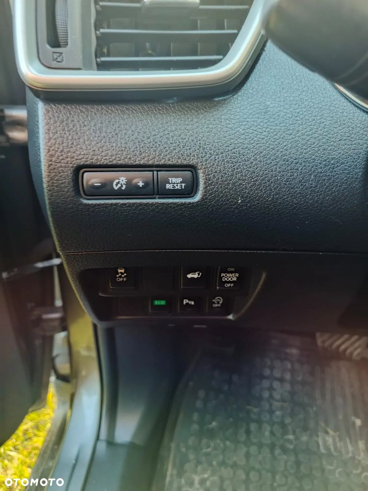 Nissan X-Trail 2.0 dCi Tekna Xtronic 4WD - 10