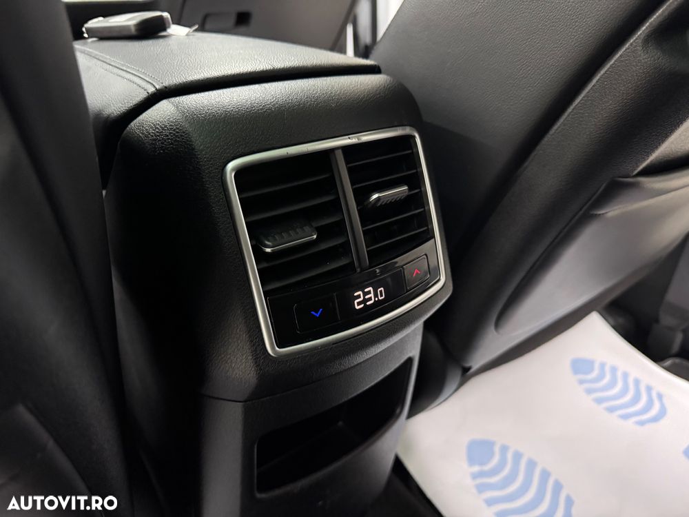 Kia Sportage 1.6 T-GDI AWD Paket Spirit - 30