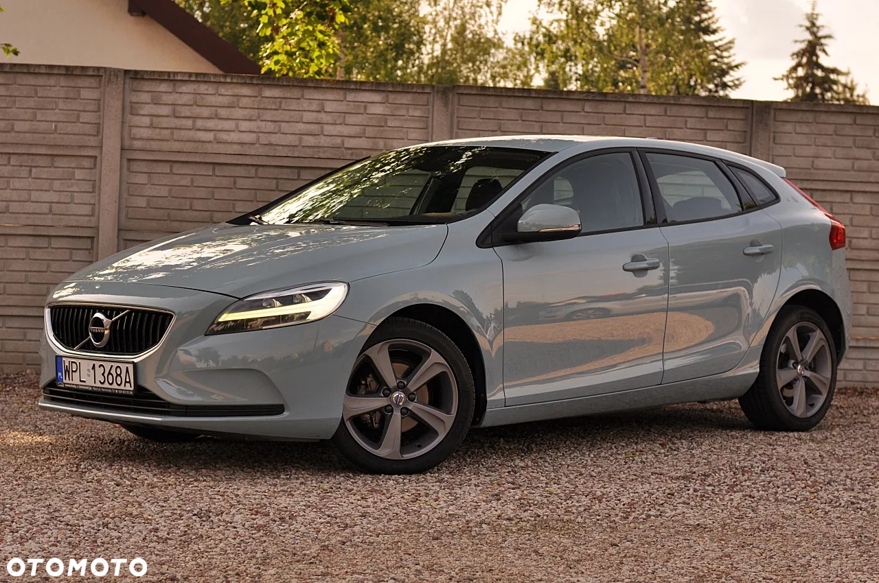 Volvo V40 D2 Momentum - 5