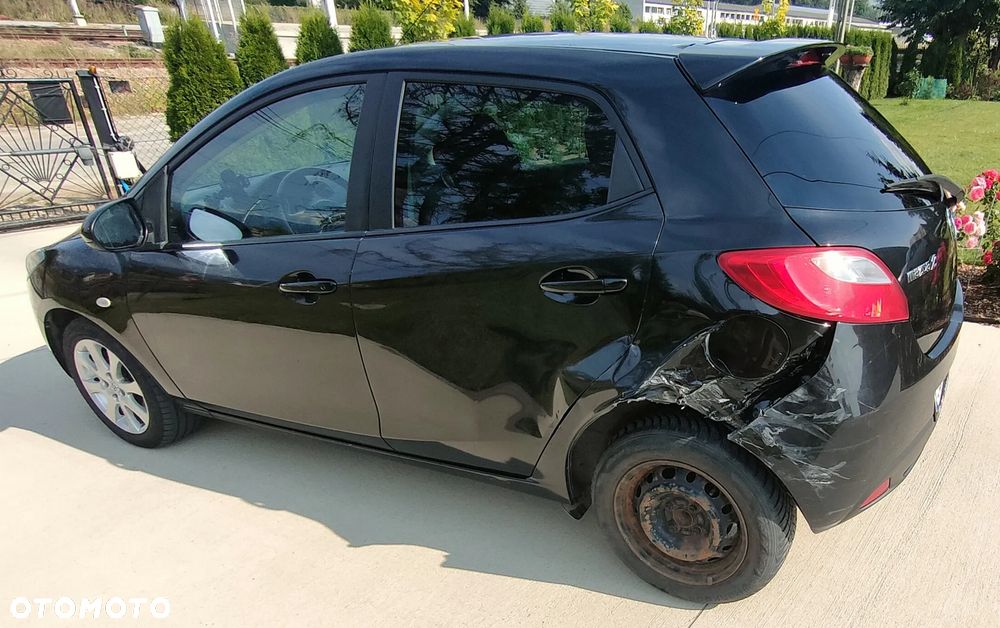 Mazda 2 1.3 Exclusive - 11