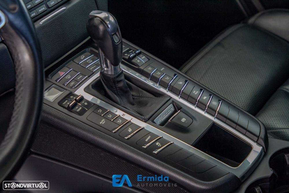 Porsche Macan S All Weather - 29