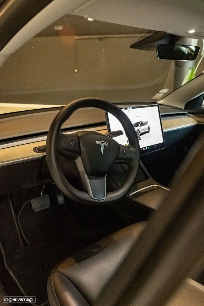Tesla Model 3 Standard Range Plus RWD - 13
