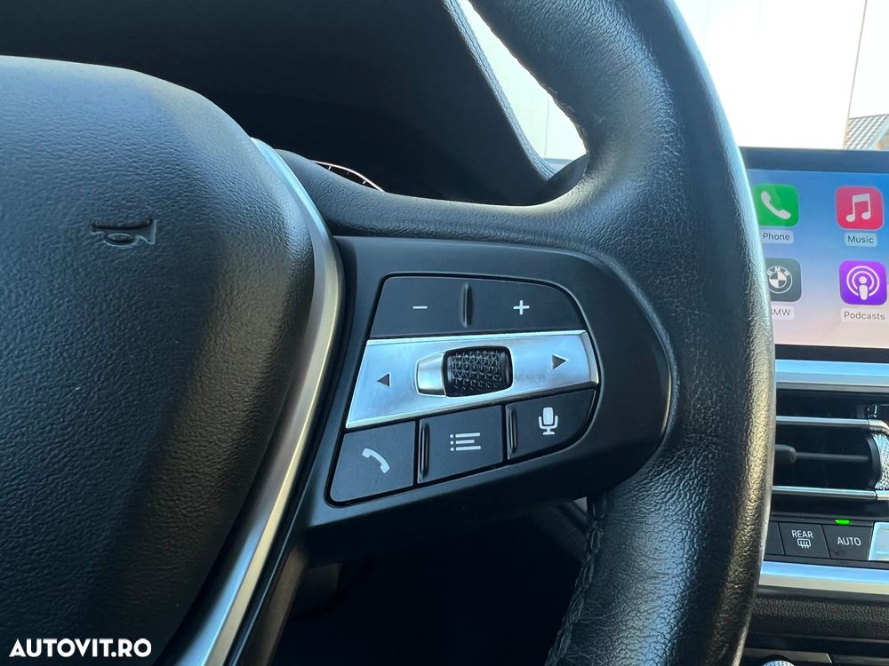 BMW Seria 3 320d xDrive AT MHEV - 18